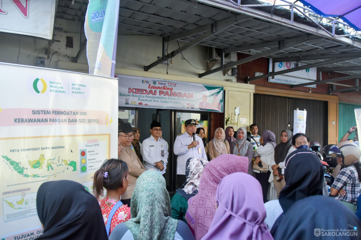 29 Mei 2024 - Launching Kedai Pangan Pemkab Sarolangun Di Ceria Toserba Sarolangun, Gerakan Pasar Murah, Meninjau Harga Bahan Pokok Di Pasar Atas Sarolangun, Meninjau J