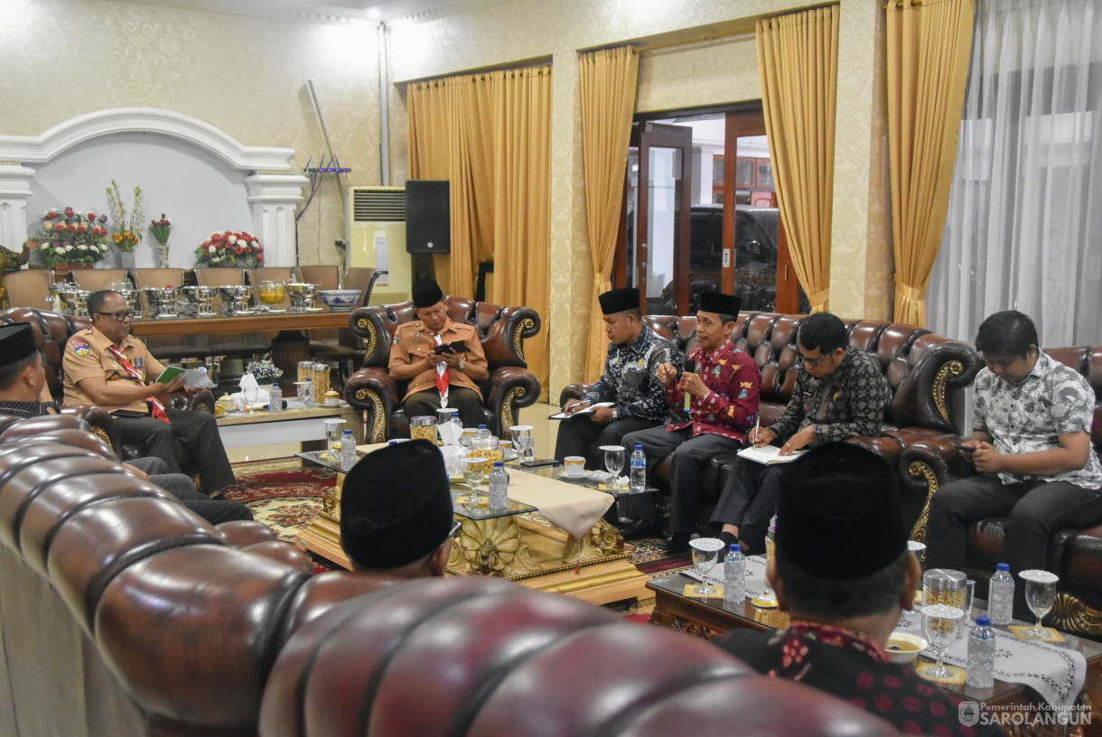 3 Oktober 2024 - Coffee Morning Dengan Baznas Sarolangun Dan Himpunan Mahasiswa Sarolangun, Bertempat di Rumah Dinas Bupati Sarolangun