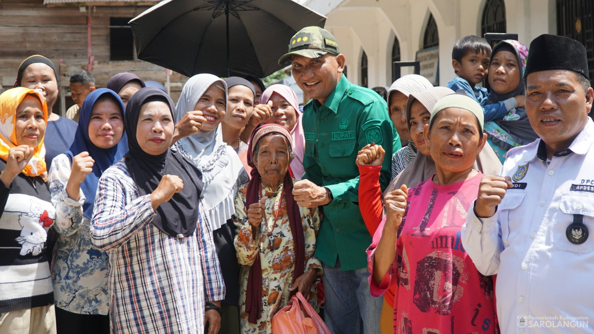 9 Mei 2026 Foto Bersama Masyarakat di Kecamatan Batang Asai