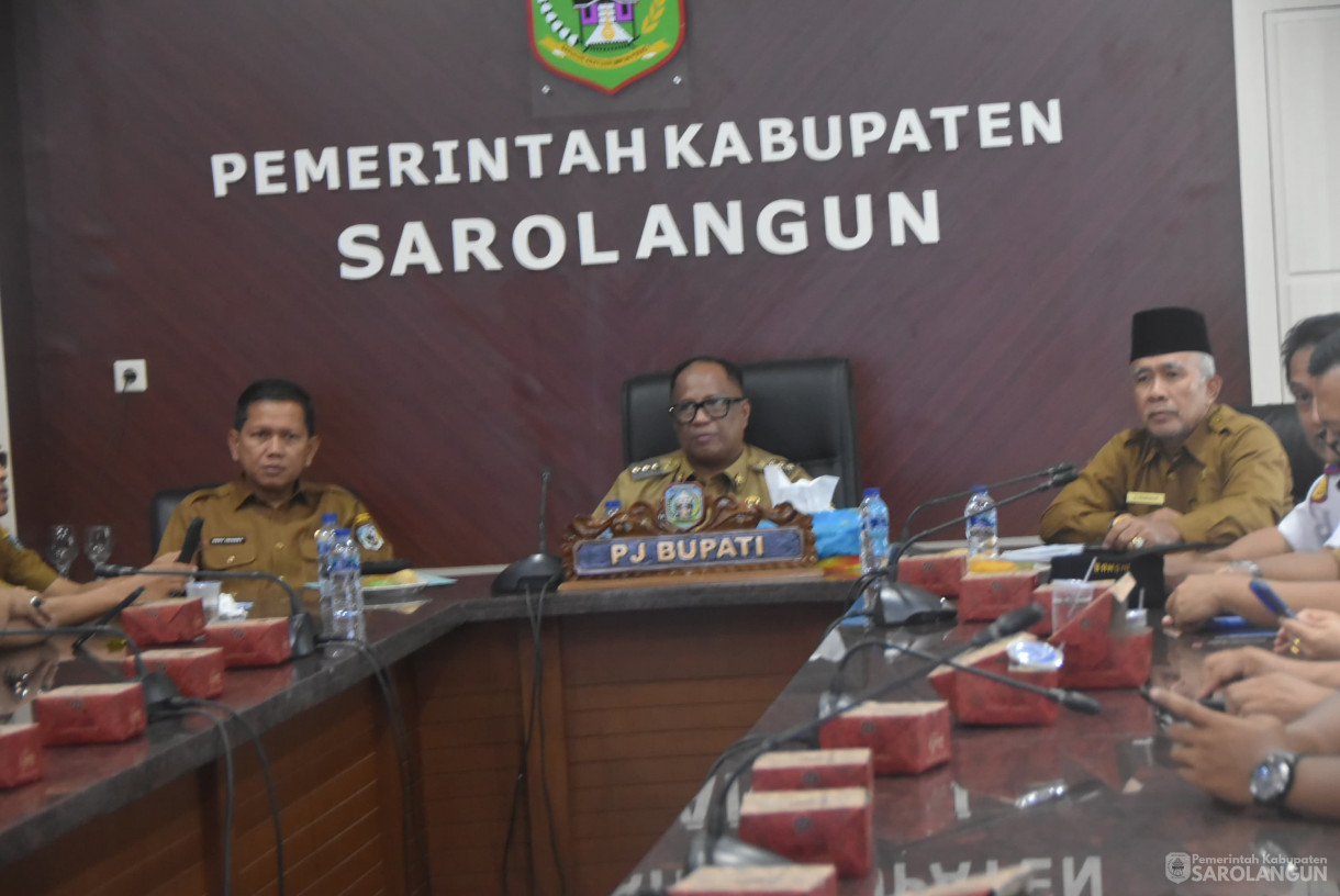 11 November 2024 -&nbsp;Rapat TPID Via Zoom Meeting, Bertempat di Ruang Pola Utama Kantor Bupati Sarolangun