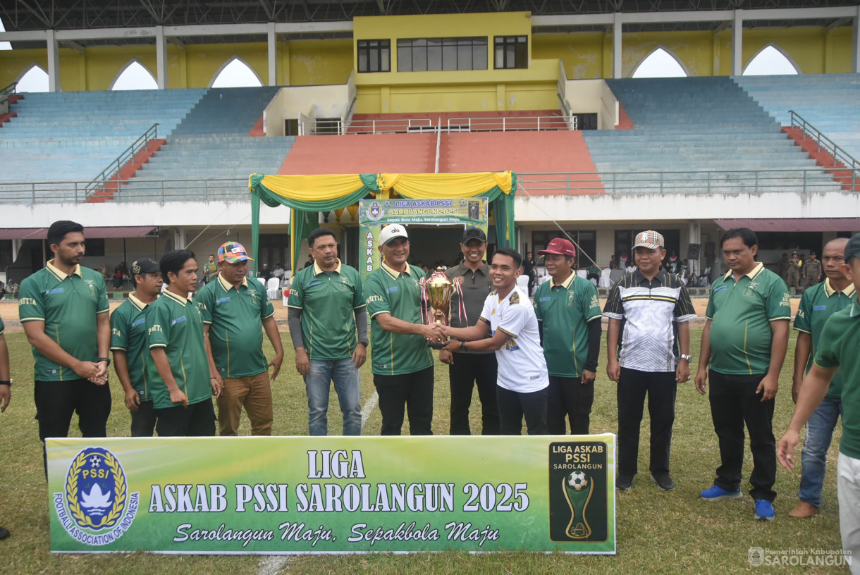 5 Juli 2025 - Bupati Sarolangun Hurmin Buka Liga Askab PSSI Sarolangun Ke IV Tahun 2025 Sekaligus Perebutan Piala Kapolres Cup Pertama&nbsp;