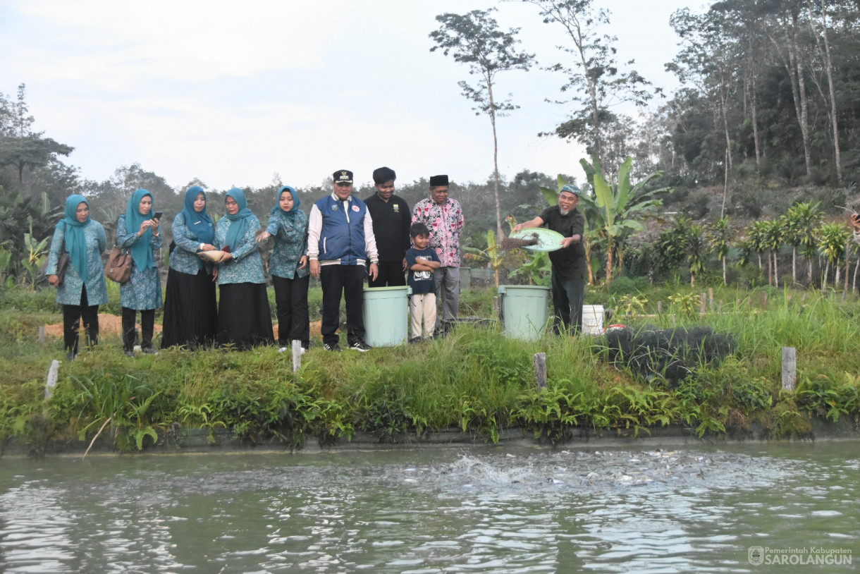 27 April 2024 - Monitoring Penerima Bantuan Dana Fiskal Untuk Ternak Ikan Di Desa Bukit Talang Mas Kecamatan Singkut