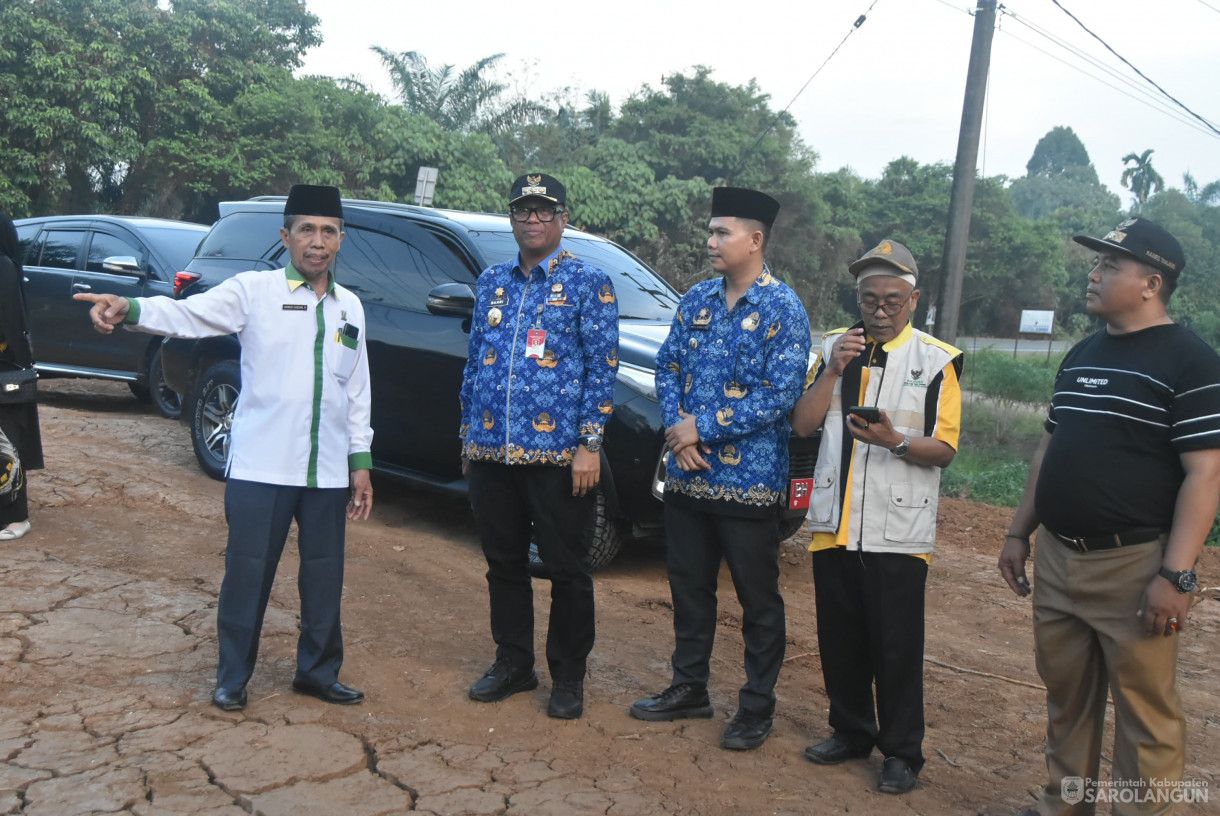 28 Oktober 2024 -&nbsp;Meninjau Pembangunan Rumah Sehat Baznas Kabupaten Sarolangun, Bertempat di Desa Tanjung Kecamatan Bathin VIII