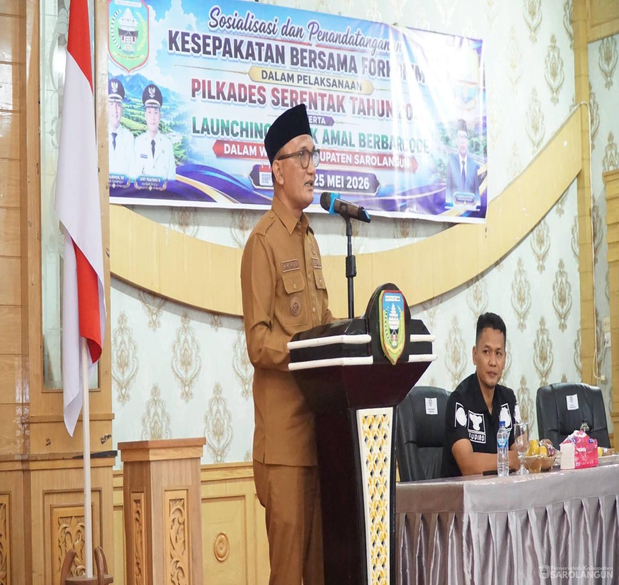 25 Mei 2026 Bupati Sarolangun membuka Acara Sosialisasi dan Penandatanganan Kesepakatan bersama Forkopimda dalam Pelaksanaan Pilkades Serentak Tahun 2026 serta Launching Kotak Amal Berbarcode di Wilayah Kabupaten Sarolangun25 Mei 2026 Bupati Sarolangun