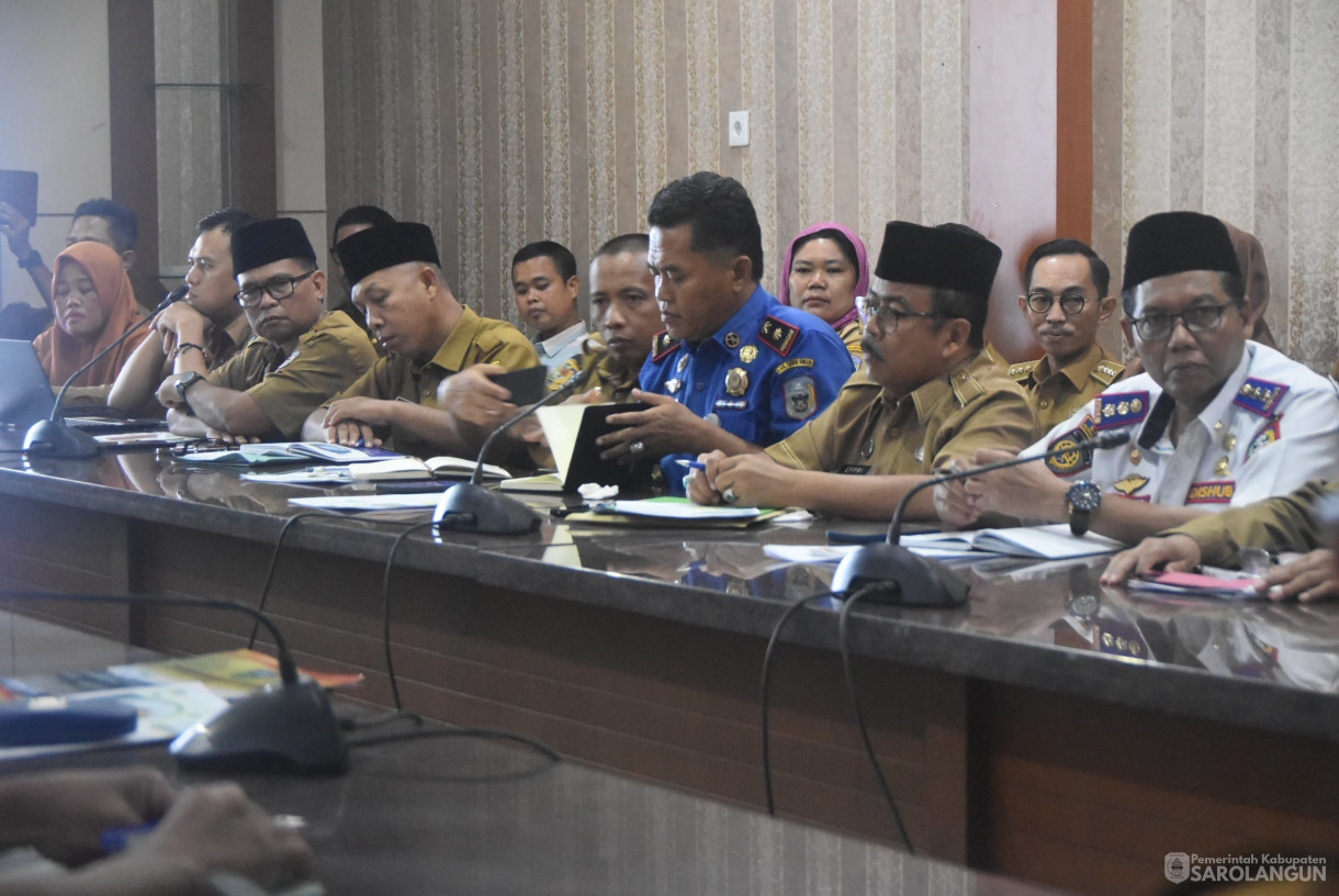 3 Maret 2025 -&nbsp;Rapat Staff Dengan Seluruh Kepala OPD, Bertempat di Ruang Pola Utama Kantor Bupati Sarolangun