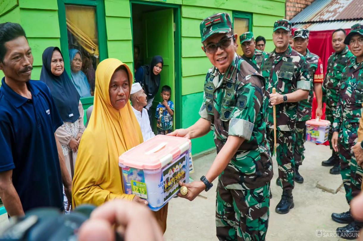 27 Juli 2026 Pemberian Paket Sembako dan Peninjauan&nbsp; Program Renovasi Rumah Tidak Layak Huni Bapak di Desa Lubuk Sayak Kecamatan Pelawan