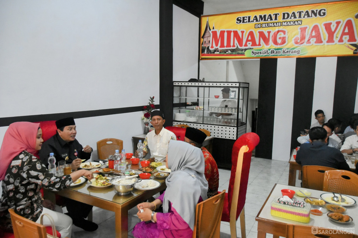 24 Juni 2024 - Pembukaan Rumah Makan Minang Jaya, Bertempat di Simpang Kantor Bupati Dusun Sri Pelayang