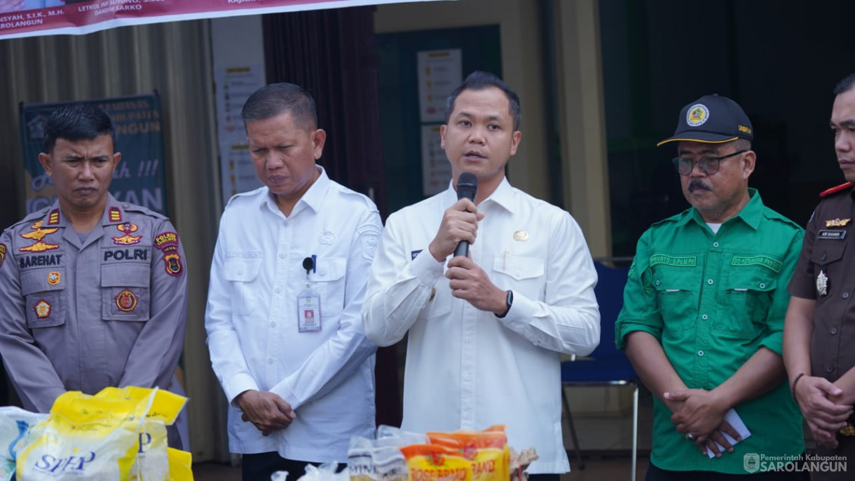 20 Agustus 2025&nbsp; Gerakan Pangan Murah Dalam Rangka Pengendalian Inflasi dan Stabilisasi Pasokan Harga Pangan 2025 Bertempat di Ruko Abadi Sarolangun