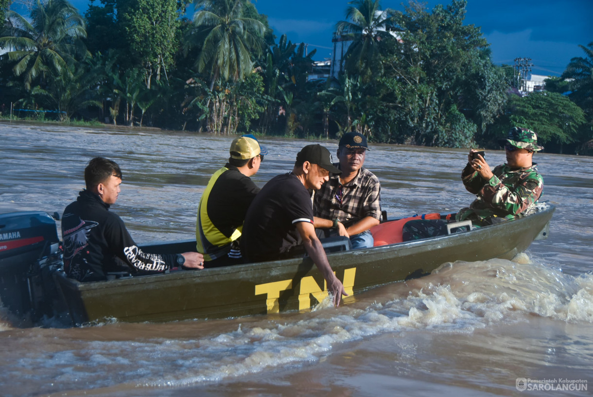 7 April 2025 - Meninjau Persiapan Balumbo Biduk Dan Gotong Royong Membersihkan Sampah di Sekitaran Tepian Cik Minah Sarolangun&nbsp;