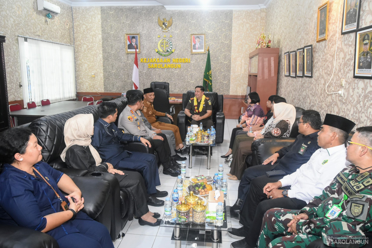 29 Juli 2025 - Penyambutan Kejari Sarolangun di Kantor Kejaksaan Negeri Sarolangun