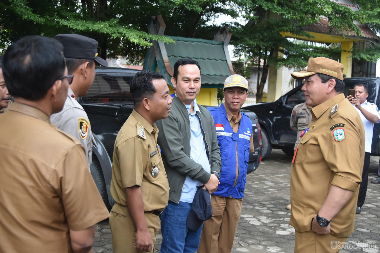 16 Januari 2024 - Meninjau Lokasi Terdampak Banjir Di Kecamatan Mandiangin