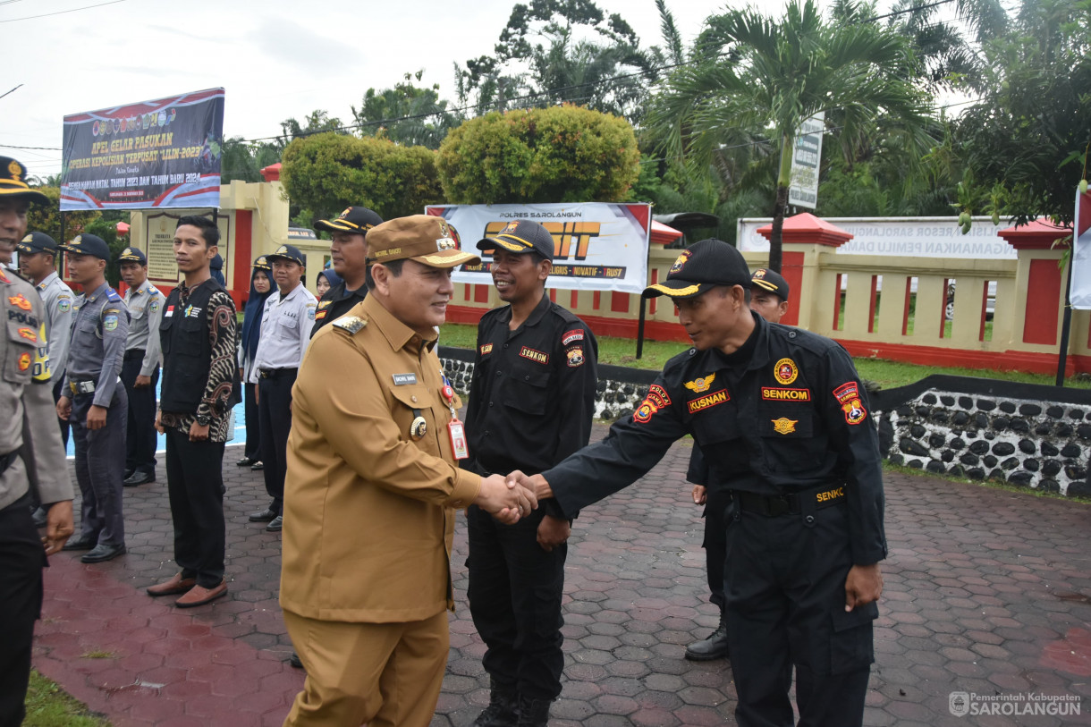 21 Desember 2023 - Apel Gelar Pasukan Operasi Kepolisian Terpusat Lilin 2023 Dalam Rangka Pengamanan Natal Tahun 2023 Dan Tahun Baru 2024