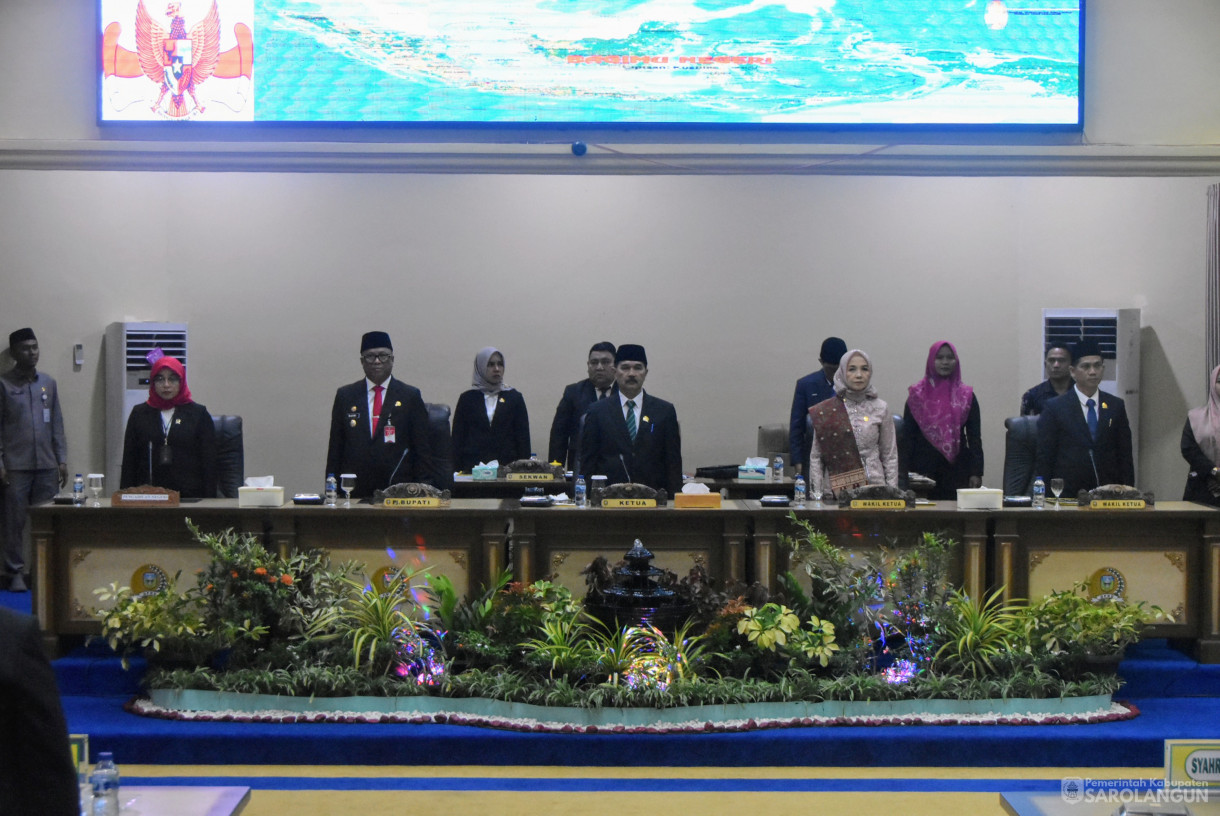 25 September 2024 -&nbsp;Pengucapan Sumpah Janji Pimpinan DPRD Kabupaten Sarolangun Masa Jabatan 2024 sd 2029, Bertempat di Gedung DPRD Kabupaten Sarolangun