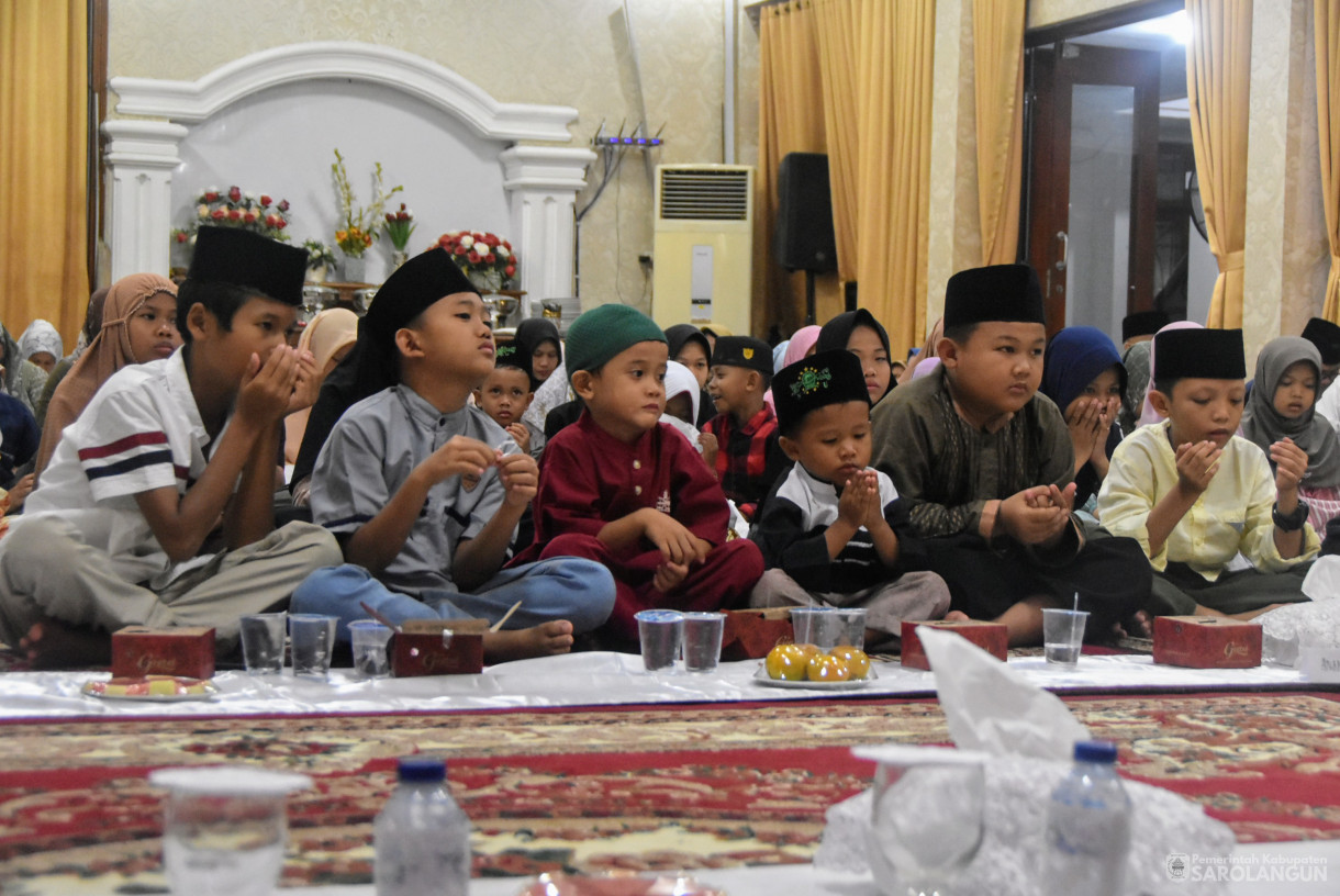 24 September 2024 - Yasinan dan Doa Bersama, Bertempat di Rumah Dinas Bupati Sarolangun