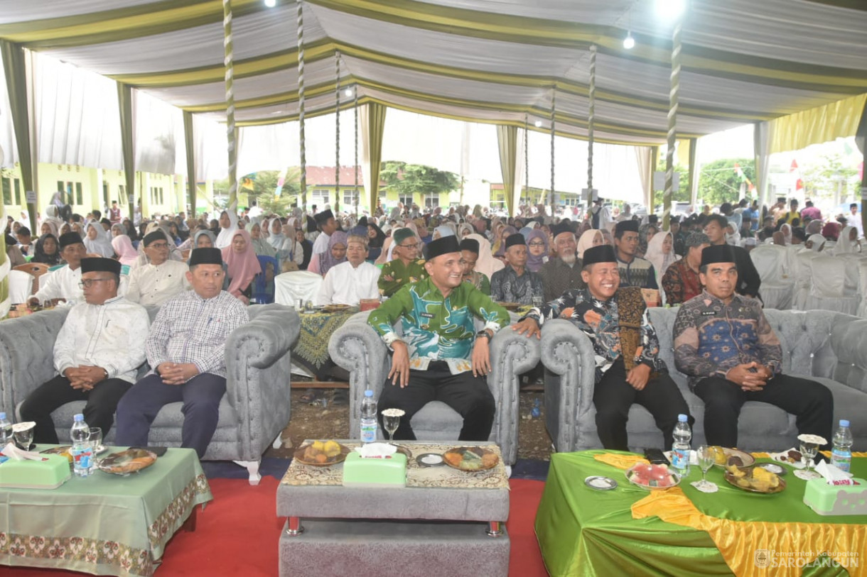19 Juni 2025 - Tasyakuran dan Haflah Akhirussanah Yayasan Pondok Pesantren Rahmatul Ummah Sarolangun&nbsp;
