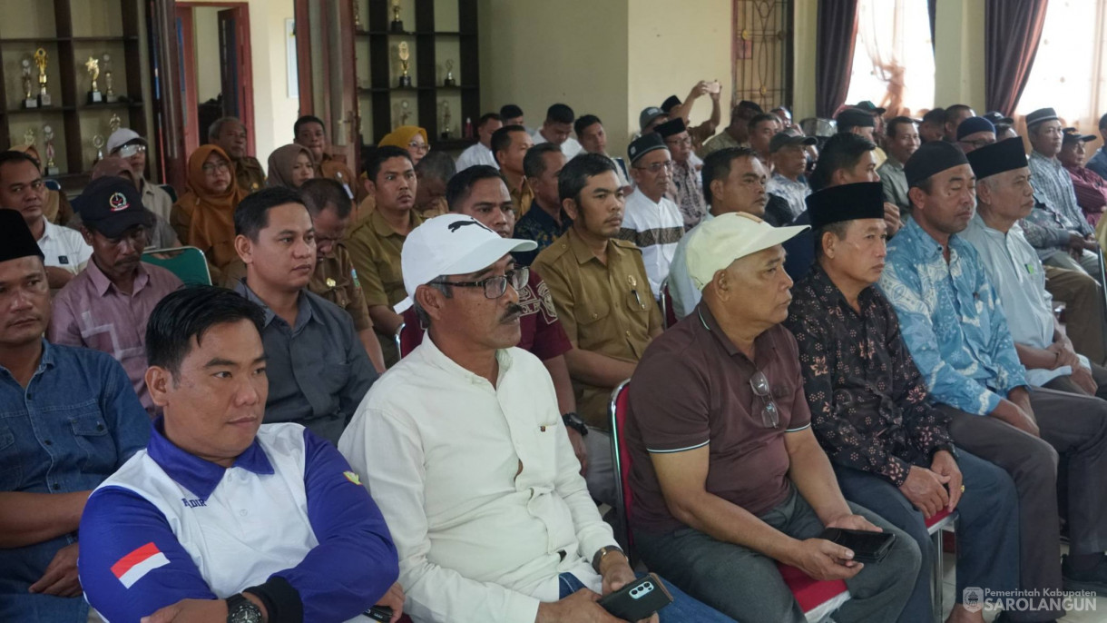 Sosialisasi Empat Pilar MPR RI bersama Anggota DPRRI Fraksi Partai Golkar Drs. H. Cek Endra di Kantor Camat Sarolangun