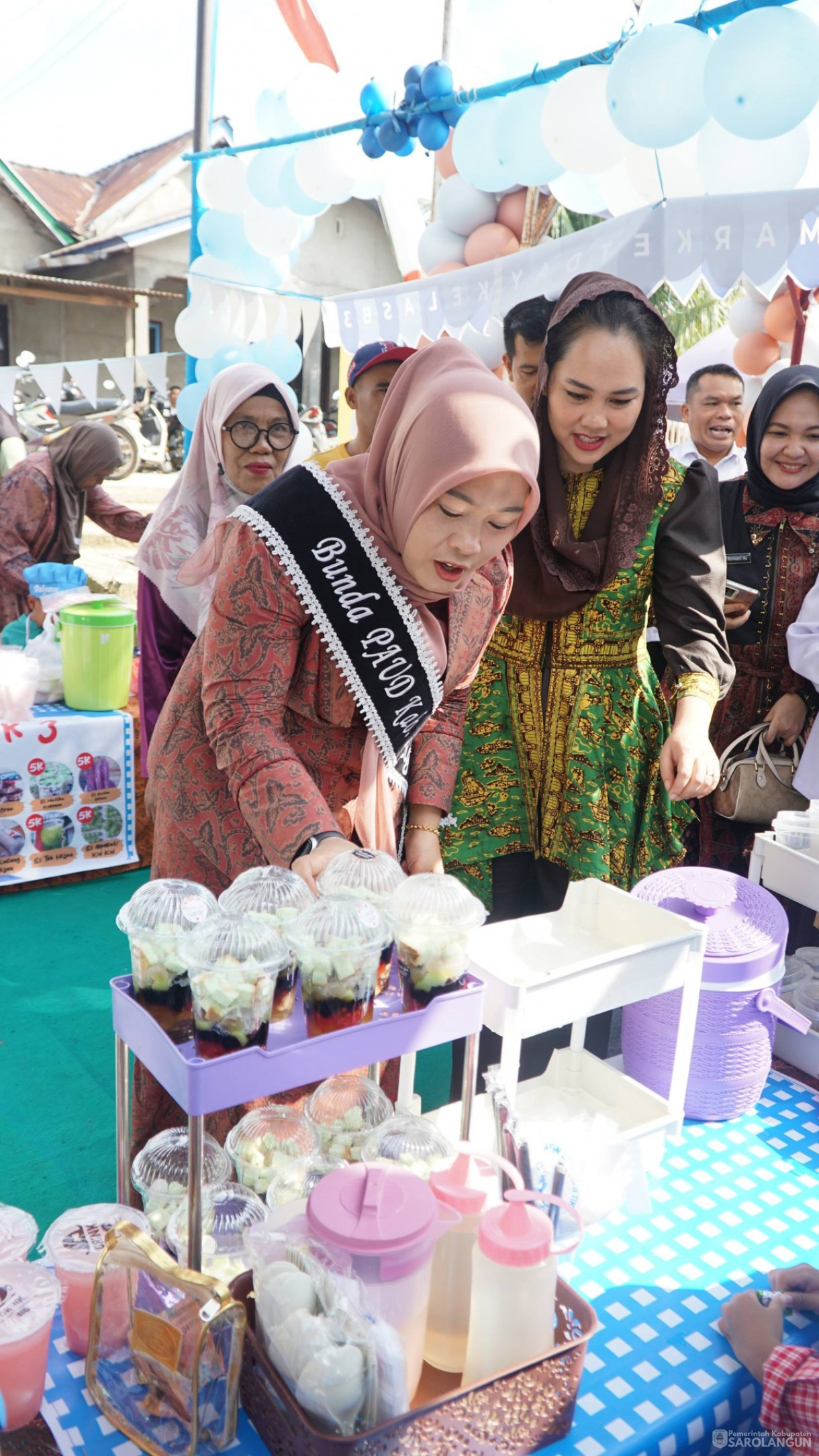 Market Day Oleh Peserta Didik TK Islam Waladun Sholihun Kecamatan Pauh