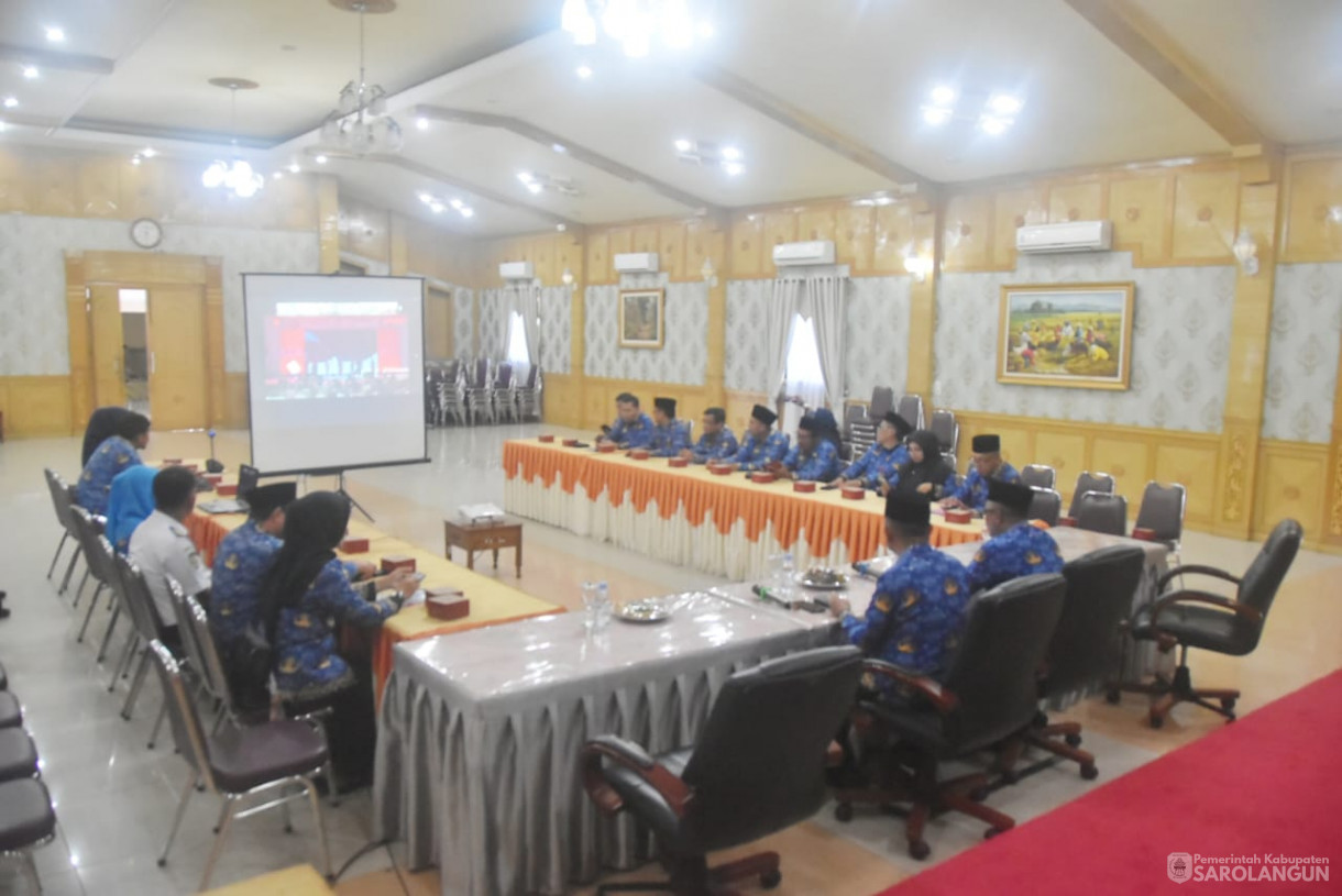 9 Desember 2024 - Acara Puncak Peringatan Hari Antikorupsi Sedunia Tahun 2024 Secara Daring, Bertempat di Ruang Aula Utama Kantor Bupati Sarolangun