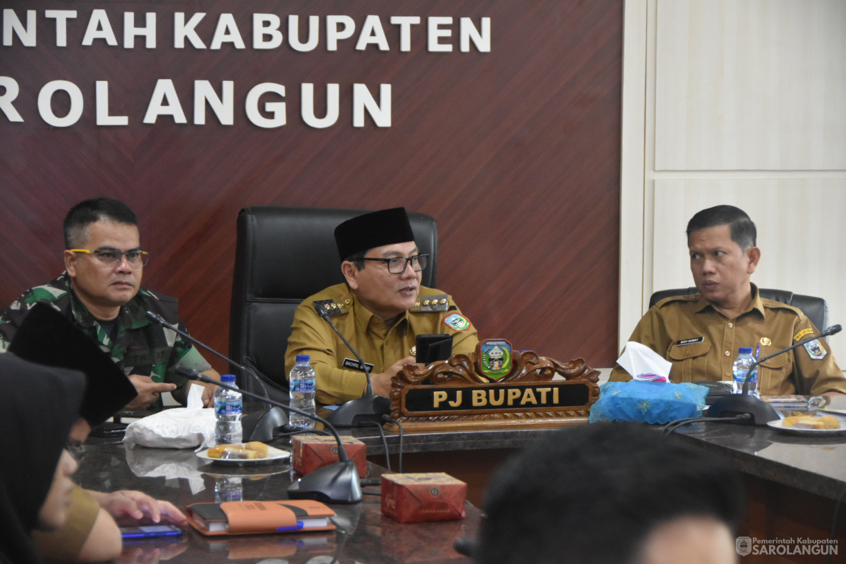 29 April 2024 - Rapat Dengan Mendagri Dan TPID Di Ruang Pola Utama Kantor Bupati Sarolangun