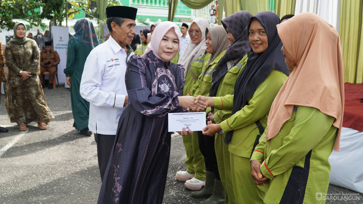 23 Februari 2025&nbsp;Pembukaan Iftar Bazar Ramadhan oleh Pelaku UMKM Baznas dan Pelayanan Sehat Gratis di Masjid Alfalah Sarolangun