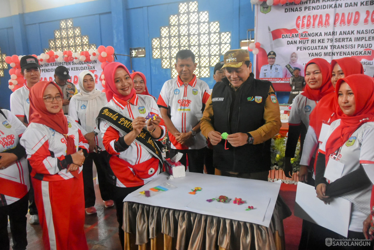 20 Agustus 2024 -&nbsp;Gebyar Bunda PAUD 2024 Dalam Rangka Memperingati Hari Anak Nasional Ke 40 Dan HUT RI Ke 79 Bertempat di Lapangan Tenis Indoor GOR Sarolangun