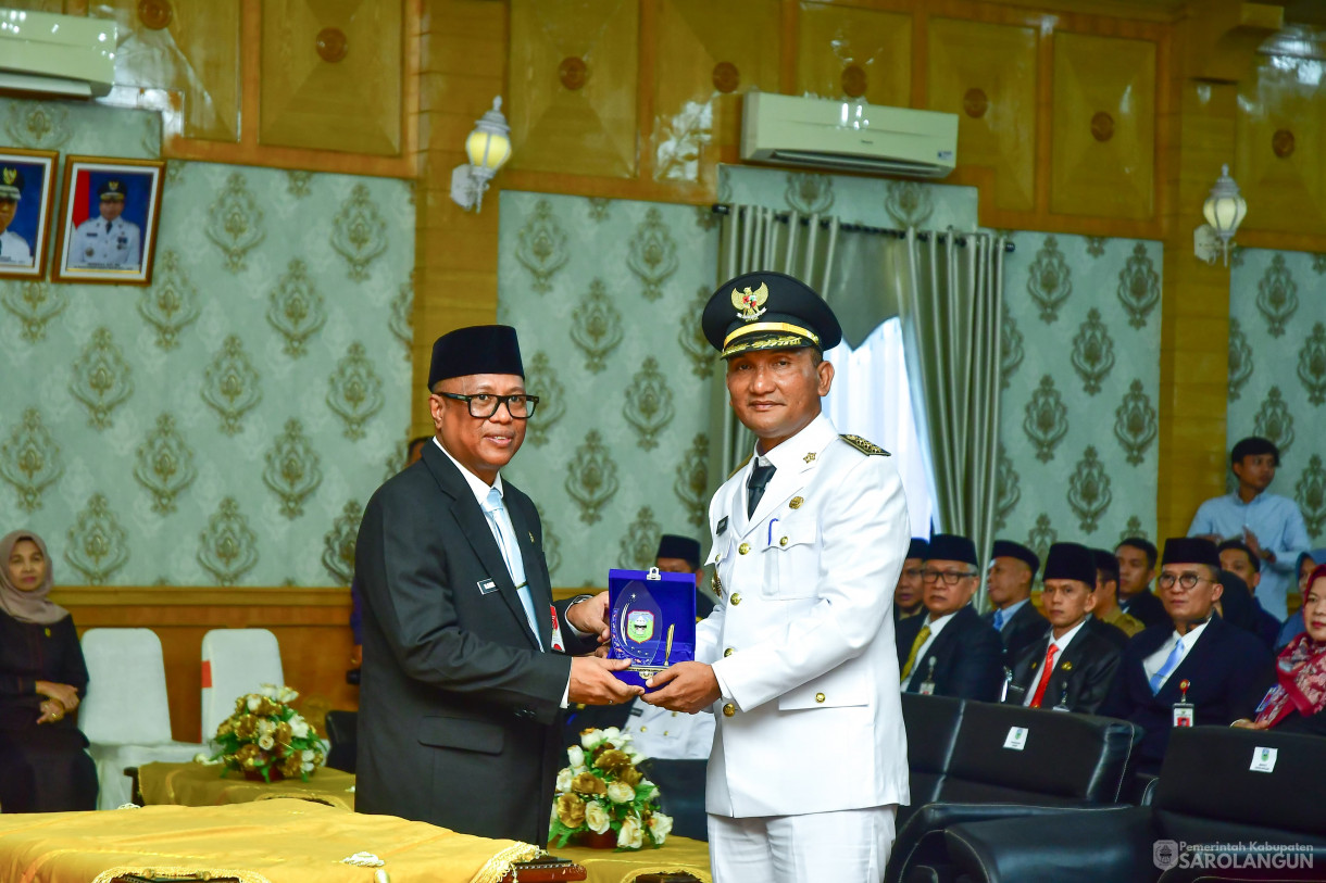 4 Maret 2025 - Serah Terima Jabatan Bupati Sarolangun, Bertempat di Ruang Aula Utama Kantor Bupati Sarolangun&nbsp;