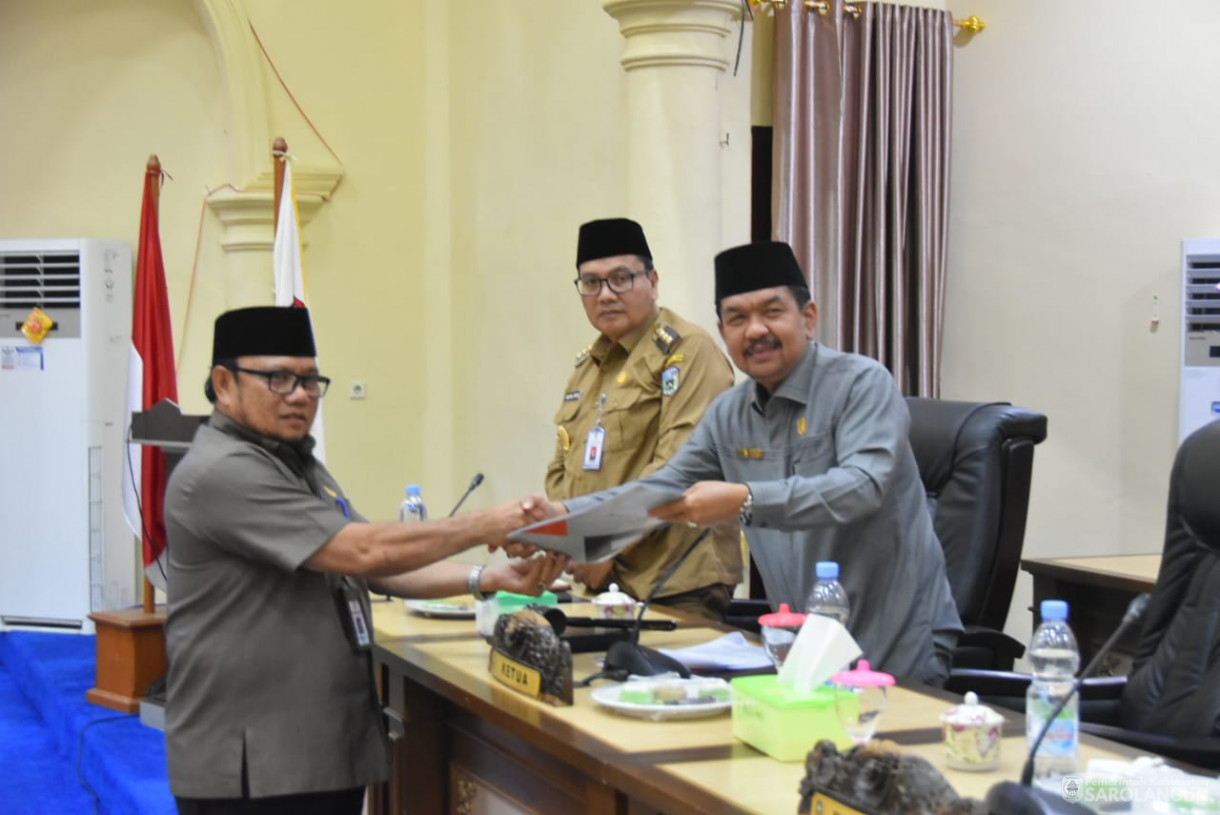 18 September 2023 - Penjabat Bupati Sarolangun Menghadiri Rapat Paripurna Tingkat 1 Tahap 2 di Gedung DPRD Sarolangun