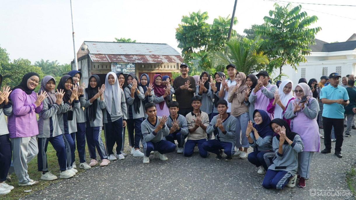 8 Mei 2026 Gotong Royong bersama di Jalan Utama Simpang Pelawan, Dari Puskesmas Pelawan, Menuju SMAN 8 Sarolangun