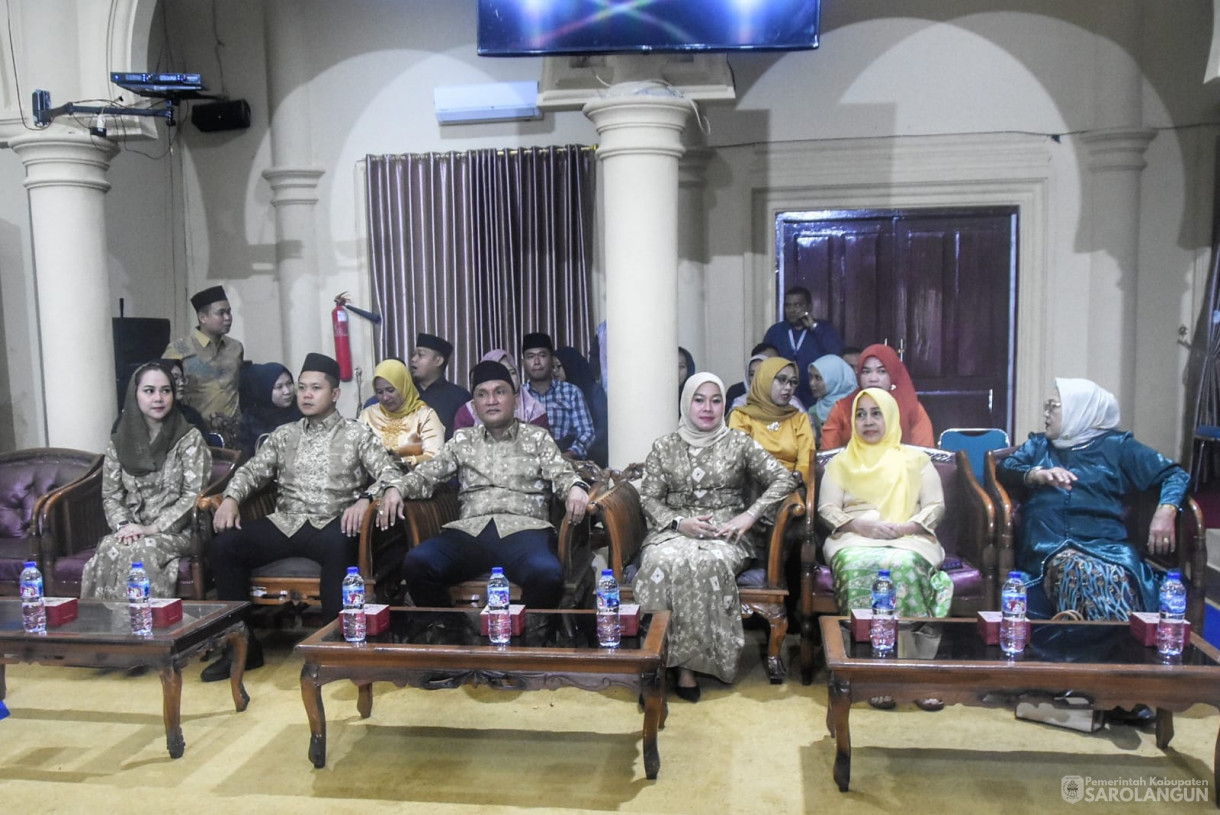 7 Februari 2025 - Rapat Paripurna Pengumuman Hasil Penetapan Pasangan Bupati Dan Wakil Bupati Sarolangun Terpilih Masa Jabatan 2025 sd 2030 di Gedung DPRD Sarolan