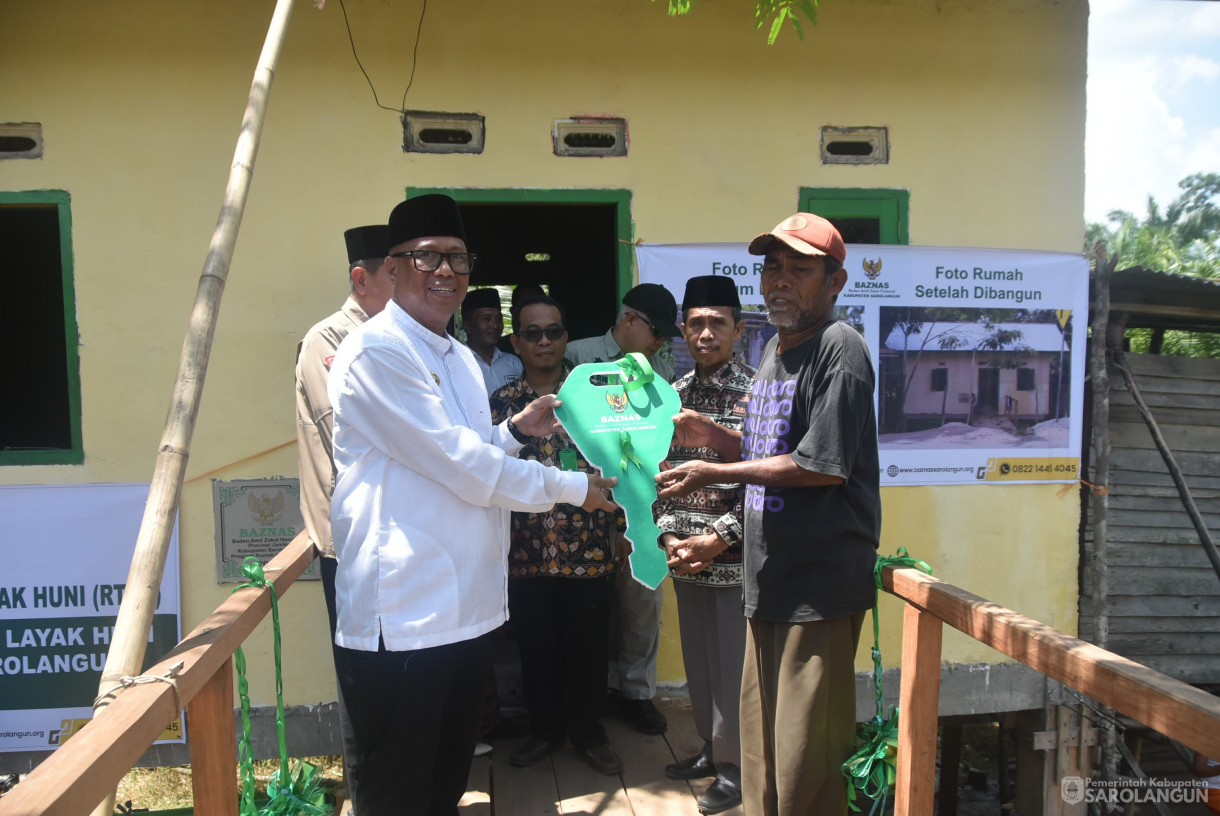 11 Oktober 2024 - Penyerahan Bantuan Rumah Layak Huni Program Baznas, Bertempat di Desa Gurun Tuo Kecamatan Mandiangin Timur