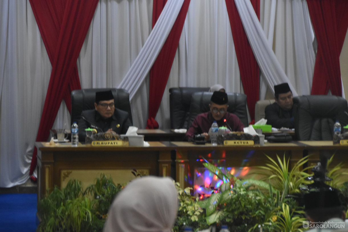 16 Agustus 2024 -&nbsp;Rapat Paripurna Tingkat I Tahap 3, Bertempat di Gedung DPRD Kabupaten Sarolangun