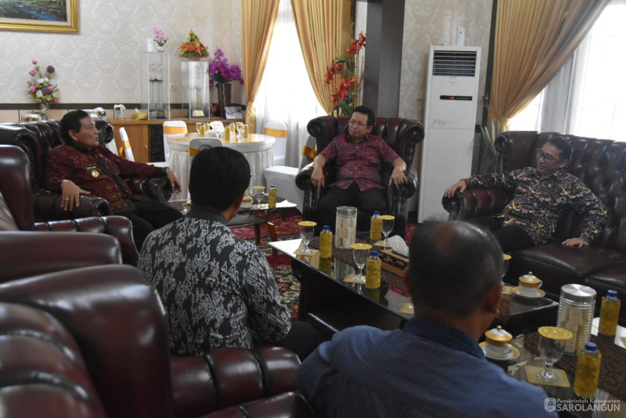 15 September 2023 - Penjabat Bupati Sarolangun Bersilaturahmi Dengan Kakanwil BPN Provinsi Jambi di Rumah Dinas Bupati Sarolangun