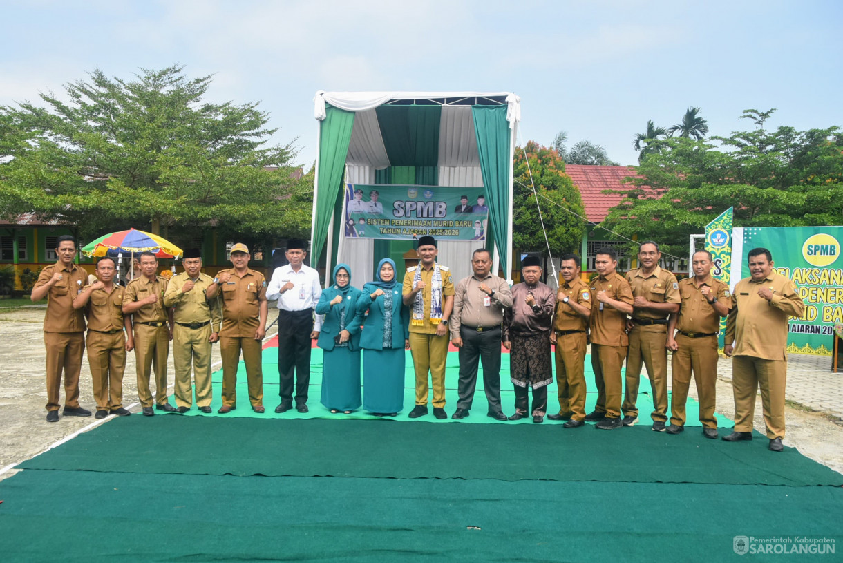 1 Juli 2025 - Sistem Penerima Murid Baru