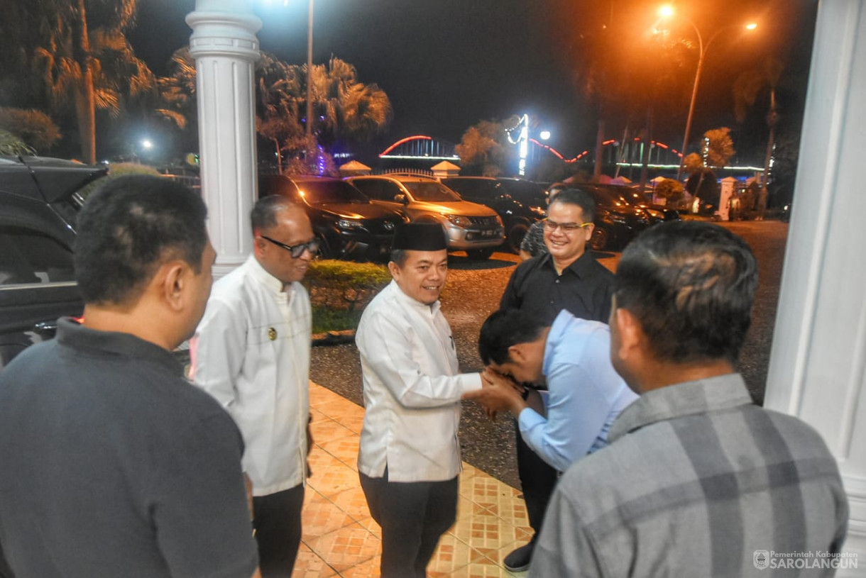 7 Februari 2025 - Silaturahmi Dan Makan Malam Bersama Gubernur Jambi di Rumah Dinas Bupati Sarolangun 