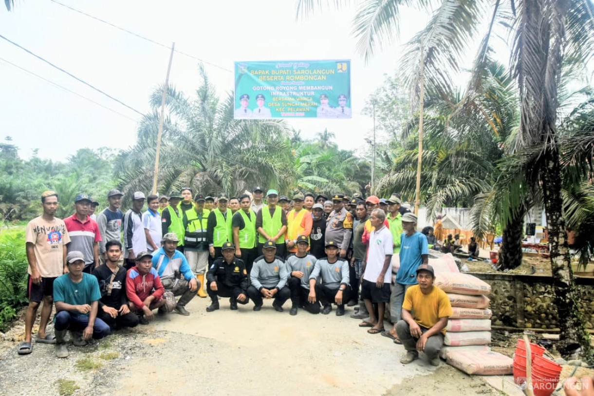 30 November 2025&nbsp; Gotong Royong Membangun Infrastruktur Bersama Masyarakat Desa Sungai Merah Kecamatan Pelawan