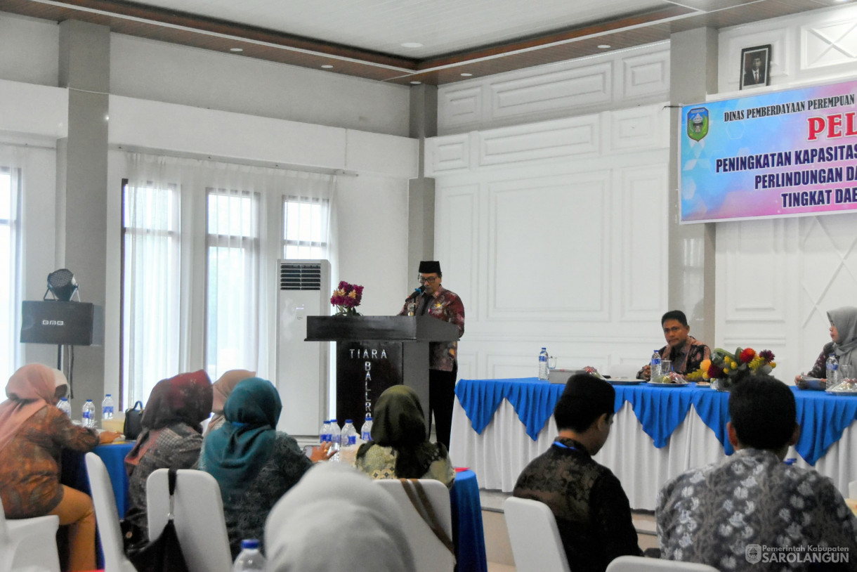 20 Juni 2024 - Pembukaan Pelatihan Peningkatan Kapasitas SDM Lembaga Penyedia Layanan Perlindungan Dan Penanganan Bagi Ampk Tingkat Kabupaten Kota Di Ballroom Hotel Naf