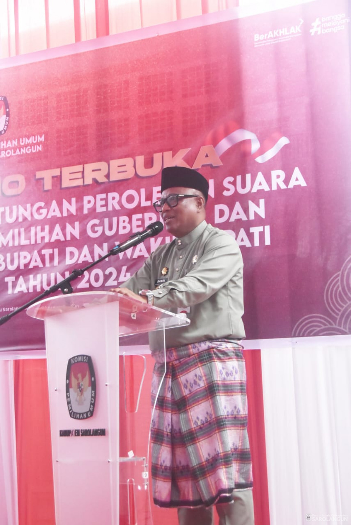 2 Desember 2024 - Rapat Pleno Terbuka Rekapitulasi Hasil Penghitungan Perolehan Suara Dan Penetapan Hasil Pemilihan Gubernur Dan Wakil Gubernur, Bupati Dan Wakil 