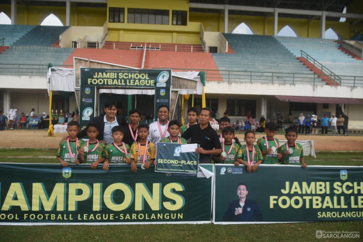4 Desember 2025 Penutupan Liga Pelajar di GOR Sport Center Sarolangun