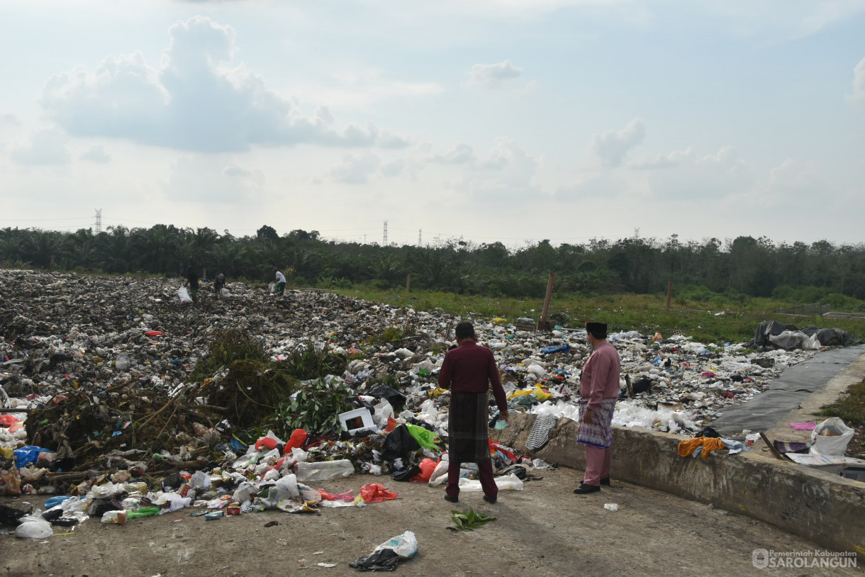 3 Juli 2024 - Meninjau Tempat Pemrosesan Akhir Bukit Cino Kecamatan Pelawan