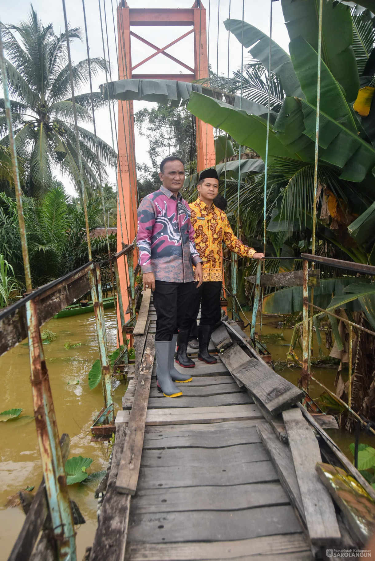 6 Maret 2025 - Peninjauan Lokasi Banjir dan Penyerahan Bantuan Bagi Korban Terdampak Banjir di Kecamatan Mandiangin&nbsp;