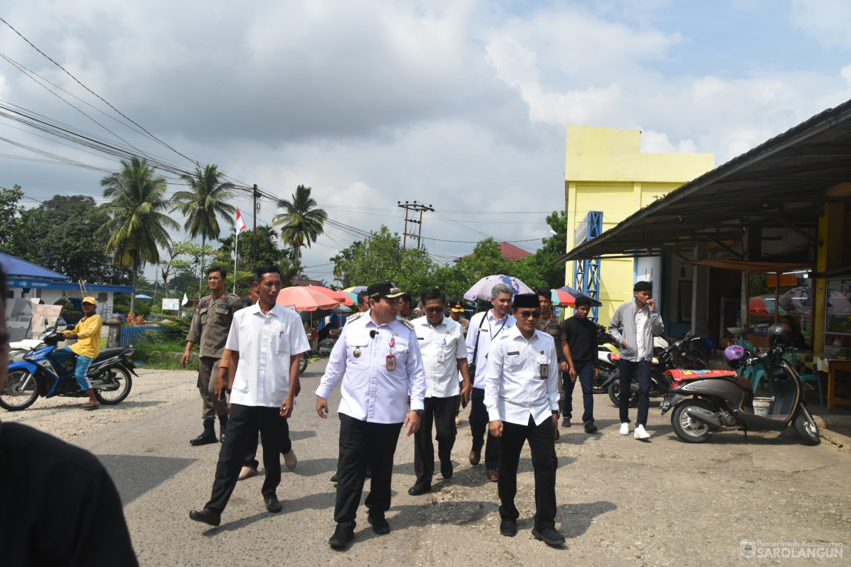 29 Mei 2024 - Launching Kedai Pangan Pemkab Sarolangun Di Ceria Toserba Sarolangun, Gerakan Pasar Murah, Meninjau Harga Bahan Pokok Di Pasar Atas Sarolangun, Meninjau J