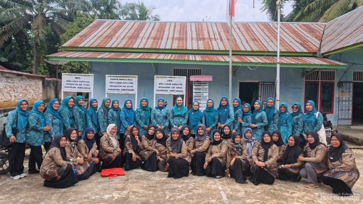 11 Juni 2025 -&nbsp;Kunjungan Ketua TP PKK kabupaten Sarolangun Beserta Rombongan Dalam Rangka Kunjungan Kerja Dan Pembinaan 10 Program Pokok PKK Kecamatan Air Hitam