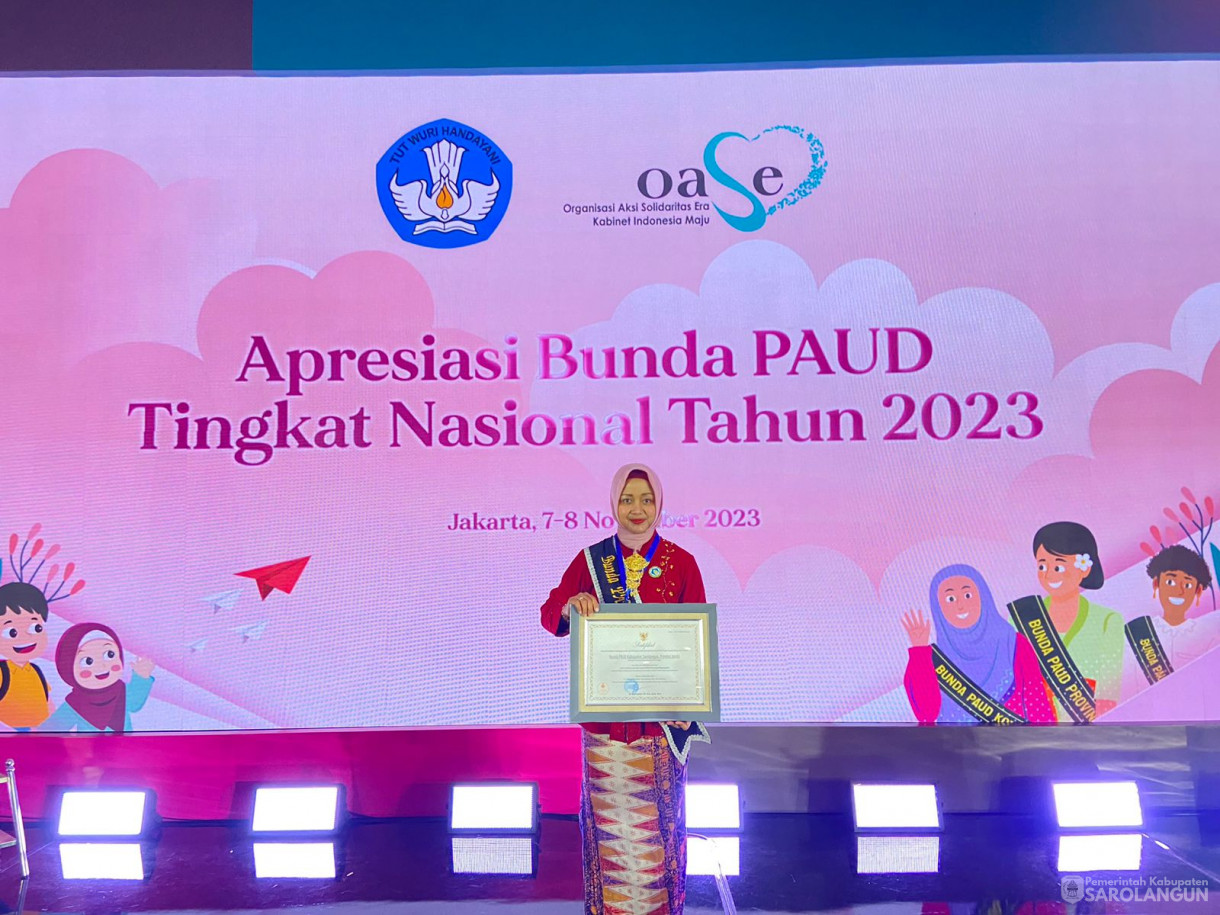 8 November 2023 - Ibu Penjabat Bupati Sarolangun selaku Bunda PAUD Kab.Sarolangun menghadiri kegiatan Apresiasi Bunda PAUD Tingkat Nasional Tahun 2024 di Jakarta