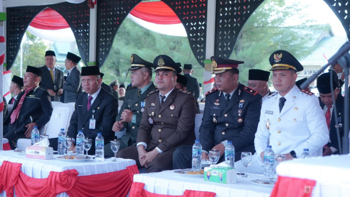 17 Agustus 2025&nbsp; Upacara Penurunan Bendera Merah Putih Bertempat di lapangan Gunung Kembang