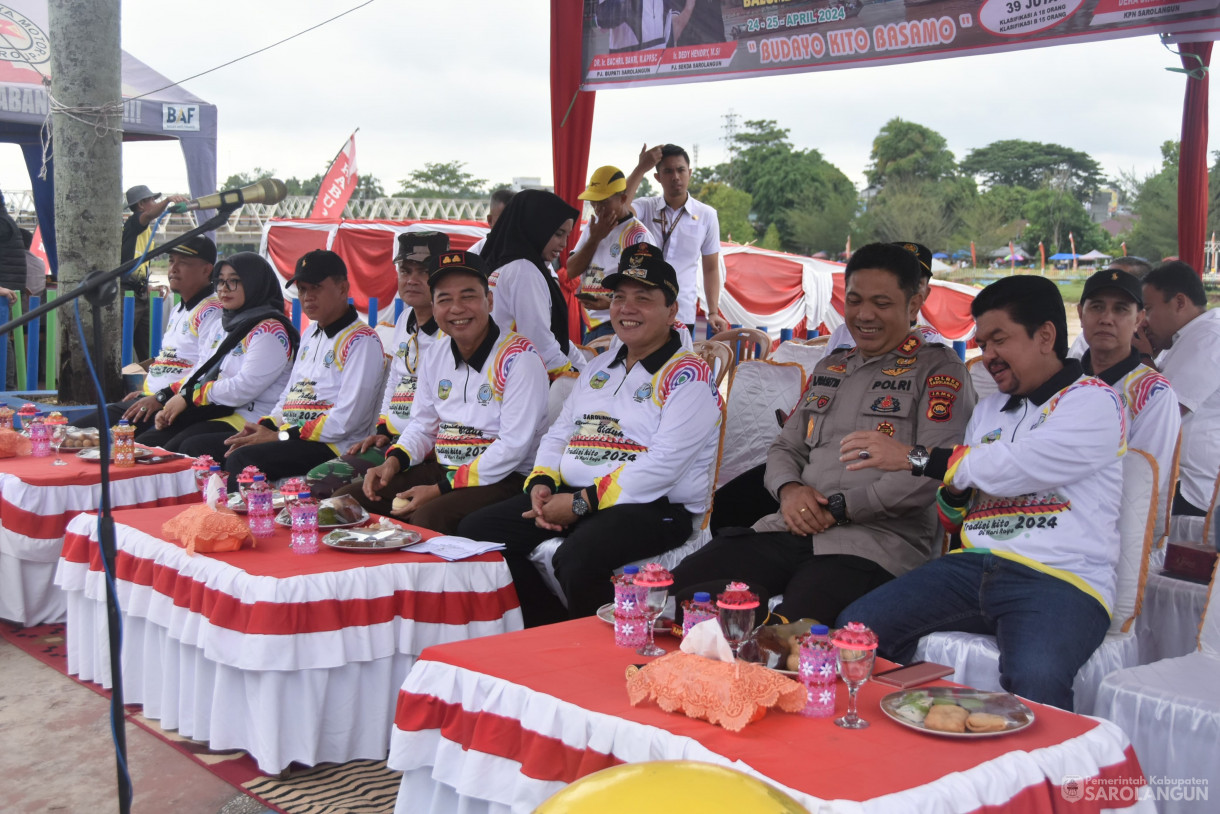 24 April 2024 - Pembukaan Festival Beatrix 2024 Balumbo Biduk Di Depan Rumah Dinas Bupati Sarolangun