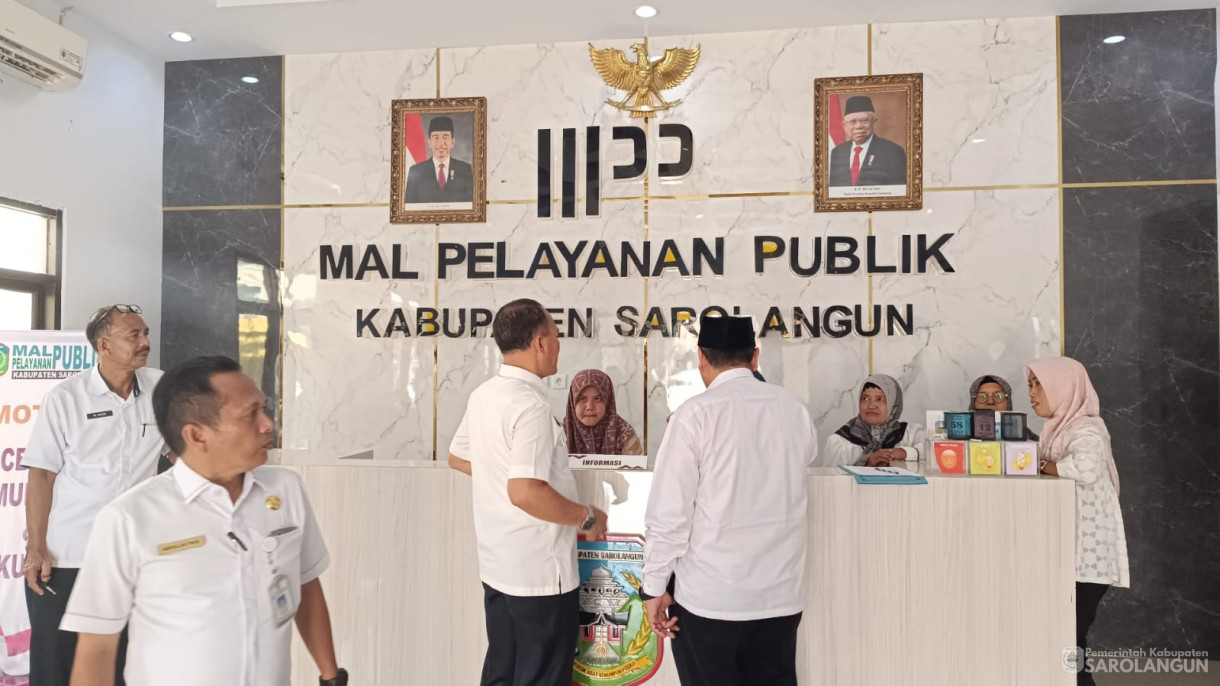 28 Februari 2024 -&nbsp;Meninjau Pelayanan dan Kondisi Mal Pelayanan Publik di Kantor DPMPTSP Sarolangun