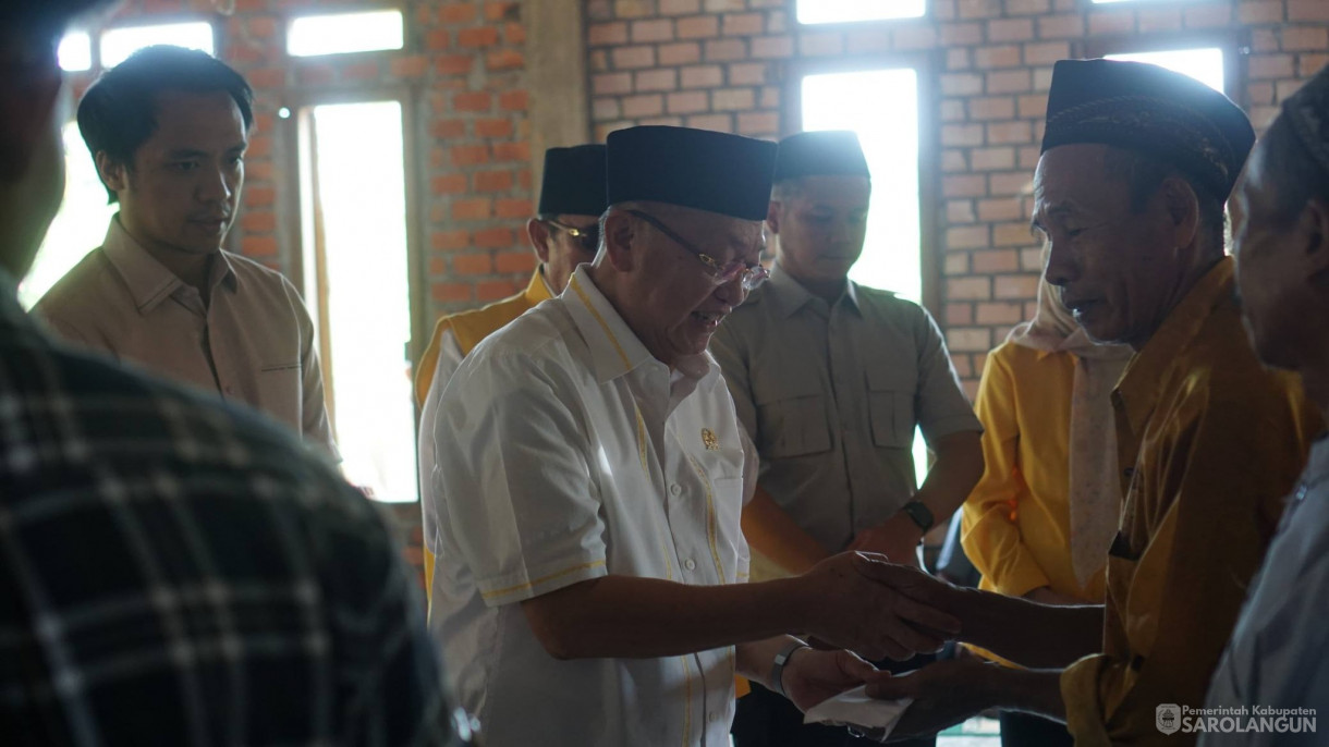 6 Mei 2026 Wakil Bupati Sarolangun menghadiri Syukuran dan Silaturahmi Bersama Drs. H. Cek Endra Di Dusun Sialang Batuah Desa Guruh Baru Kec. Mandiangin Timur