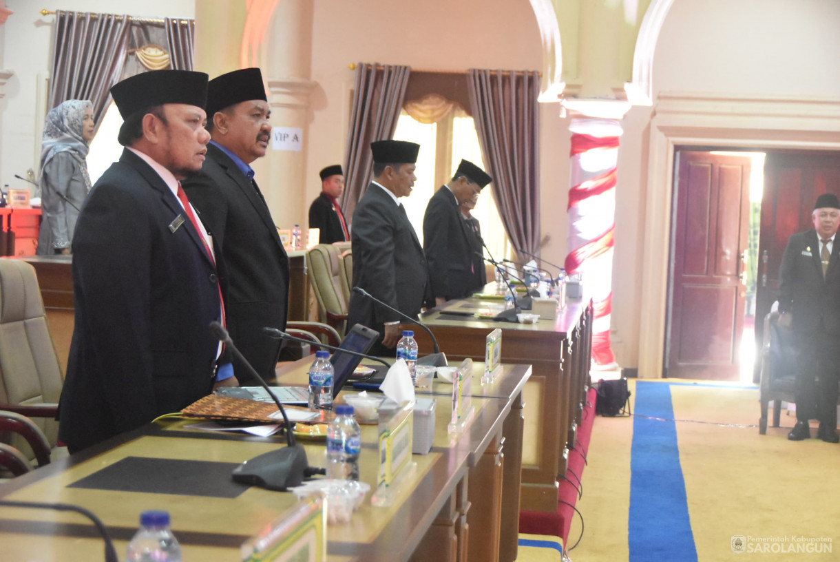 16 Agustus 2024 -&nbsp;Rapat Paripurna Pidato Ketua DPR RI Dalam Rangka Pembukaan Masa Persidangan 1 Tahun Sidang 2024 sd 2025 Dan Pidato Presiden Dalam Rangka Penyampaian RUU APBN TA. 2025 Beserta Nota Keuangan, Bertempat di Gedung DPRD Sarolangun
