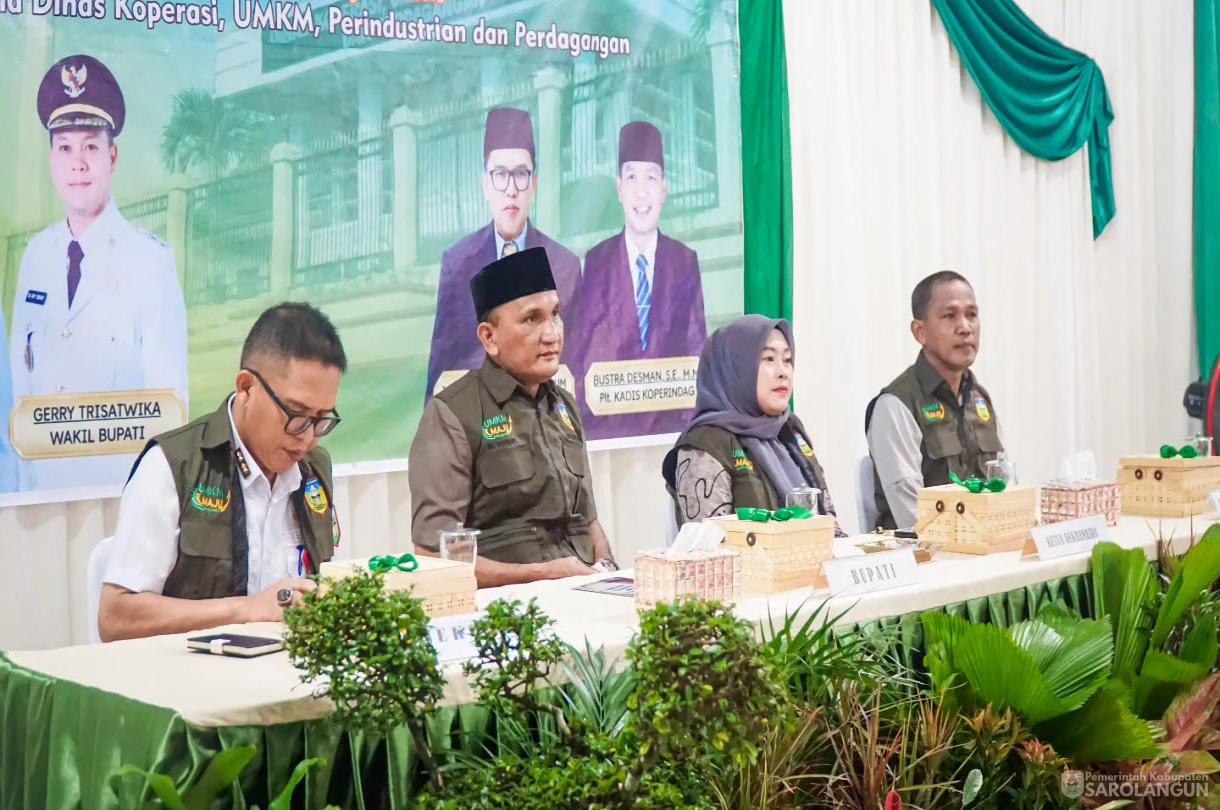 24 Juni 2026 Bupati Sarolangun Menghadiri Launching UMKM MAJU serta Sinkronisasi Pelaksanaan Pemberdayaan Industri dalam Rangka Mewujudkan Sarolangun Maju 2024 sd 2029