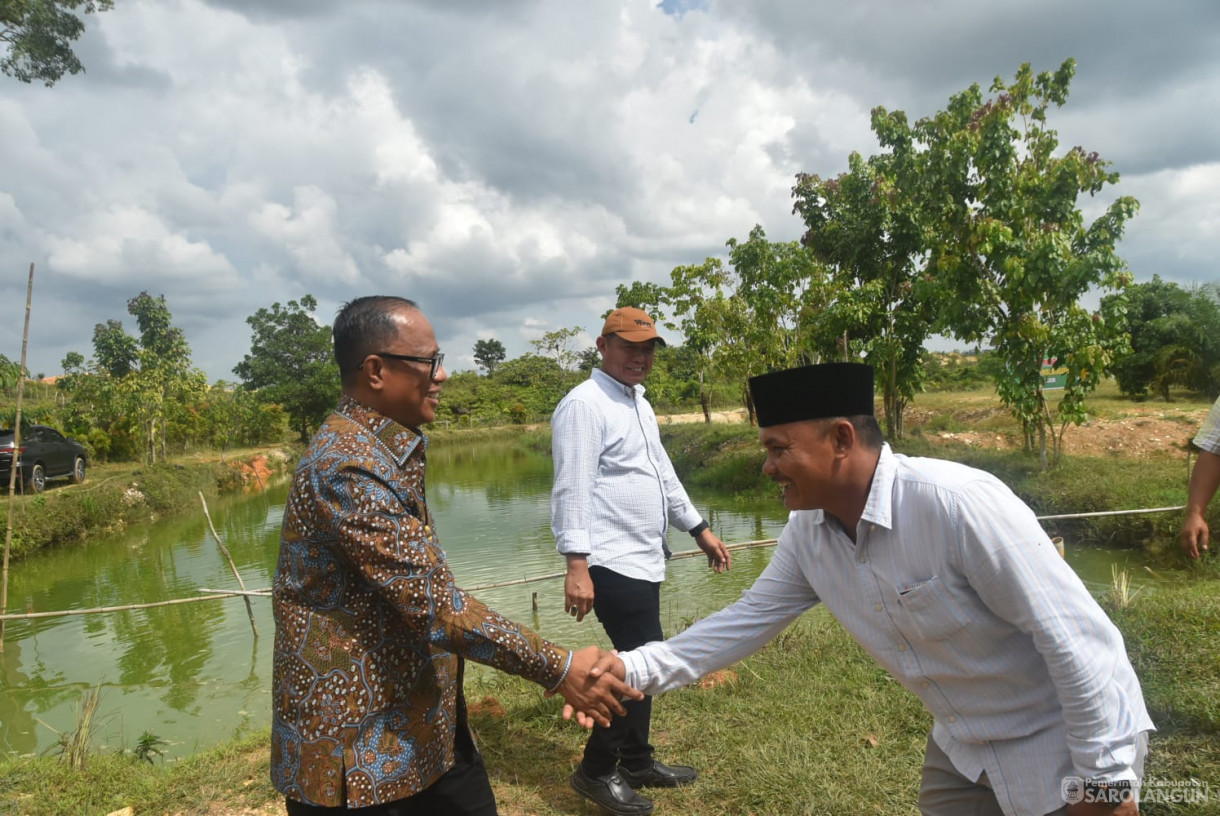 21 November 2024 - Penebaran Benih Ikan Bersama Wakapolda Jambi, Bertempat di Desa Monti Kecamatan Limun